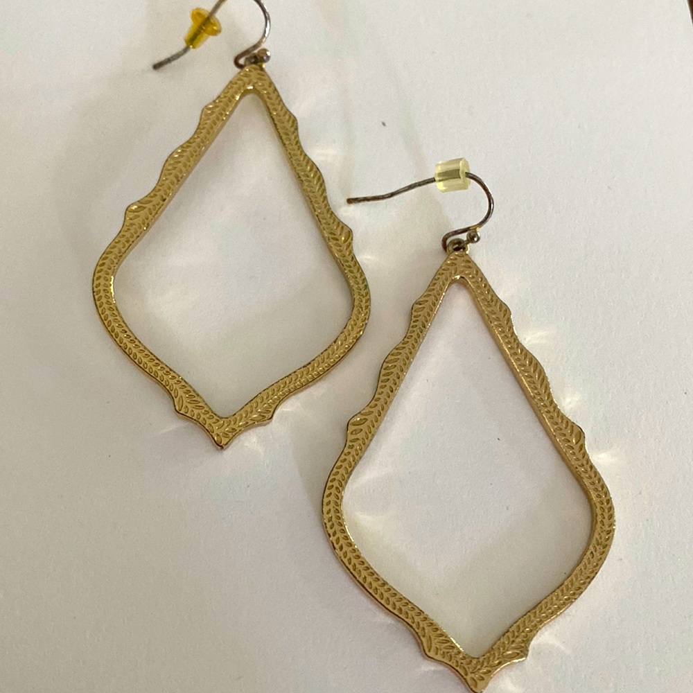 Kendra Scott earrings